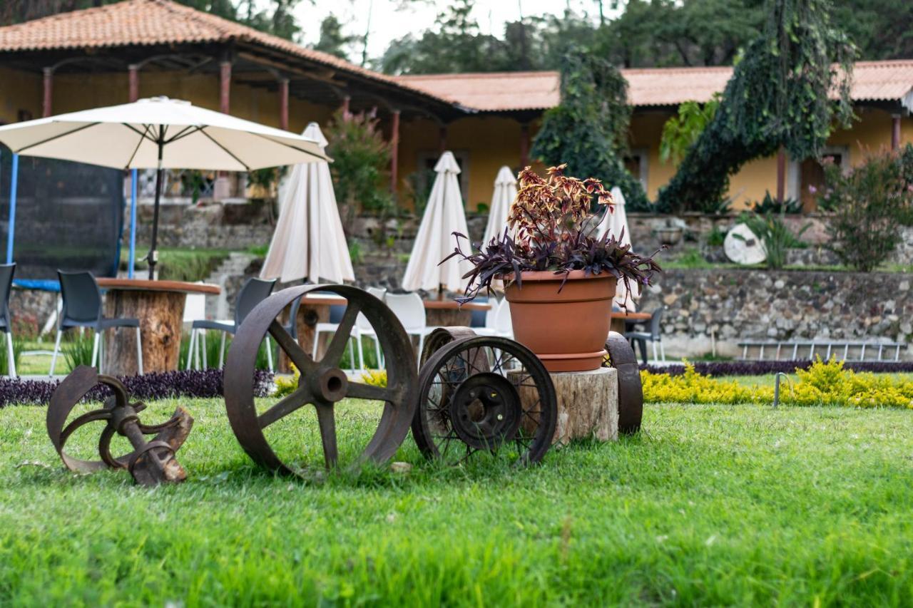 Casa Montana Hotel Chichicastenango Exterior photo